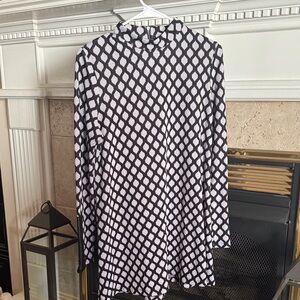 Tyler Boe Chrissy mock neck Black  Patterned Top small